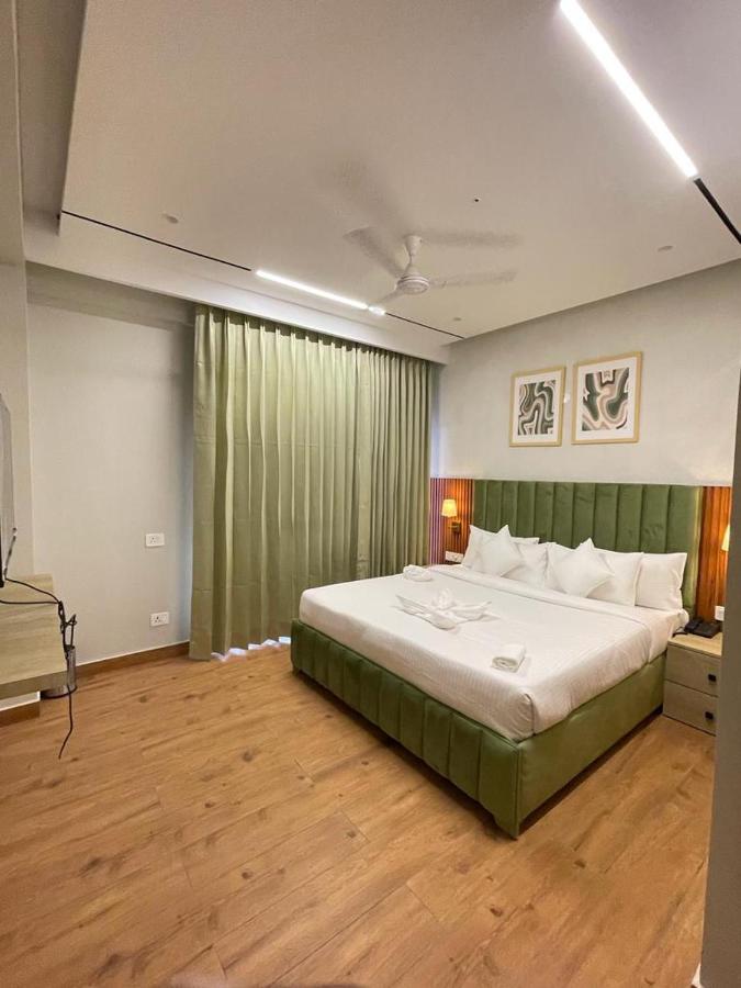 Hotel West Inn Premium Kharar Luaran gambar